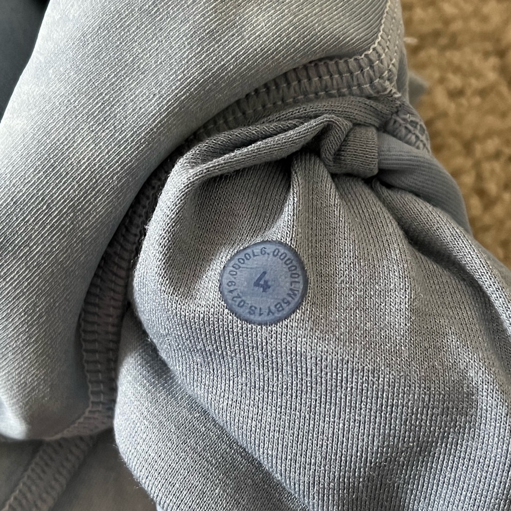 Lululemon leggings - Picture 5 of 7